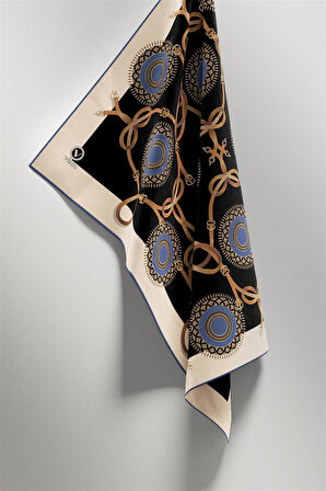 Twill Kemerli Ve Geometrik Desenli İndigo Renkli 90x90 Eşarp (İpek İçermez) Kenar Dikiş Şekli El Dikişli
