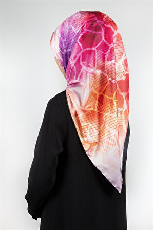 Twill Degradeli Ve Zürafa Desenli Taba Renkli 90x90 Eşarp (İpek İçermez) Kenar Dikiş Şekli El Dikişli