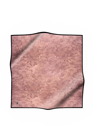 %100 Twill İpek Doku Desenli Pudra Renkli 90x90 Eşarp Dikim Şekli : El Dikişi