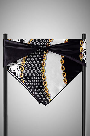 %100 Twill İpek Monogram Ve Zincir Desenli Siyah - Beyaz Renkli 90x90 Eşarp Dikim Şekli : El Dikişi