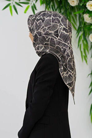 %100 Twill İpek Geometrik Desenli Siyah - Krem Renkli 90x90 Eşarp Dikim Şekli : El Dikişi