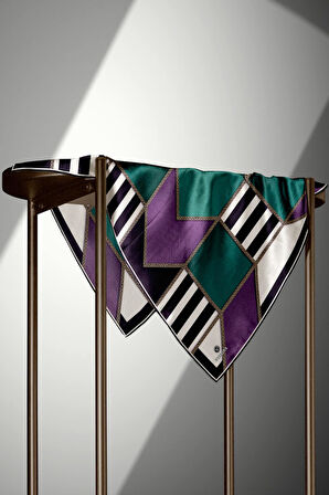 %100 Twill İpek Geometrik Desenli Lila - Petrol Yeşili Renkli 90x90 Eşarp Dikim Şekli : El Dikişi