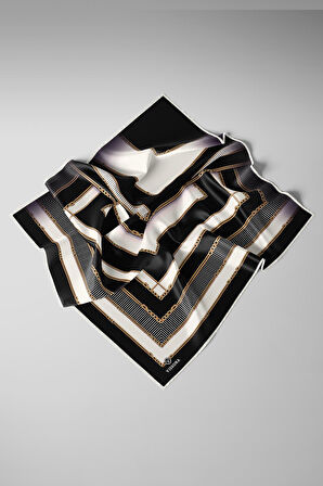 %100 Twill İpek Zincir Detaylı Geometrik Desenli Siyah - Krem Renkli 90x90 Eşarp Dikim Şekli : El Dikişi
