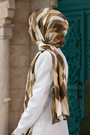 LÜKS MEDİNE İPEĞİ GEOMETRİK DESENLİ HARDAL RENKLİ 75X195 KIRIŞMAZ ŞAL MOSS KREP DİKİŞ TİPİ İTALYAN DİKİŞLİ