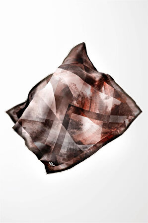 Twill Batik Desenli Taba Renkli 90x90 Eşarp (İpek İçermez) Dikim Şekli : El Dikişi