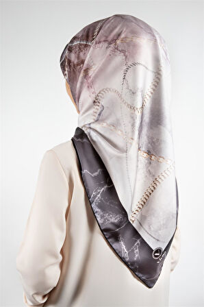 Twill Mermer ve Zincir Desenli Gri Renkli 90x90 Eşarp (İpek İçermez) Kenar Dikiş Şekli El Dikişli