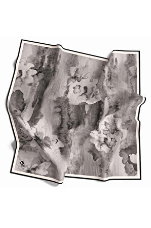 Twill Batik Desenli Füme Renkli 90x90 Eşarp (İpek İçermez) Dikim Şekli : El Dikişi