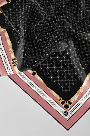 Twill Kemerli ve Çıtır Motifli Desenli Pudra Renkli 90x90 Eşarp (İpek İçermez) Dikim Şekli : El Dikişi