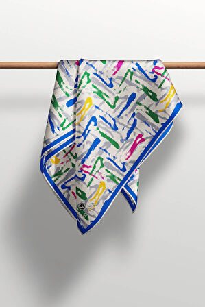 %100 Twill İpek Geometrik Desenli Saks - Zümrüt Yeşili Renkli 90x90 Eşarp Dikim Şekli : El Dikişi