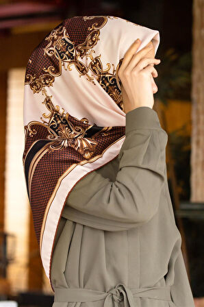 Twill Barok Desenli Taba Renkli 90x90 Eşarp (İpek İçermez) Dikim Şekli : El Dikişi
