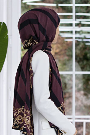 LÜKS MEDİNE İPEĞİ ÇİZGİLİ VE ZİNCİR DESENLİ BORDO - SİYAH RENKLİ 75X195 KIRIŞMAZ ŞAL MOSS KREP DİKİŞ TİPİ İTALYAN DİKİŞLİ