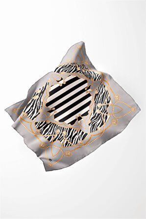 Twill Gold Detaylı Zebra Desenli Gümüş Renkli 90x90 Eşarp (İpek İçermez) Kenar Dikiş Şekli El Dikişli