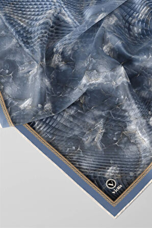 Twill Batik Desenli Bebe Mavisi Renkli 90x90 Eşarp (İpek İçermez) Kenar Dikiş Şekli El Dikişli