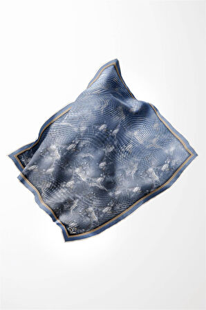 Twill Batik Desenli Bebe Mavisi Renkli 90x90 Eşarp (İpek İçermez) Kenar Dikiş Şekli El Dikişli