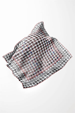 Twill Kazayağı Desenli Pudra Renkli 90x90 Eşarp (İpek İçermez) Kenar Dikiş Şekli El Dikişli