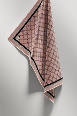 Twill Minik Motifli Geometrik Desenli Pudra Renkli 90x90 Eşarp (İpek İçermez) Dikim Şekli : El Dikişi