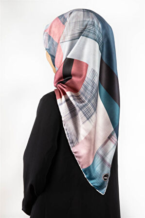 Twill Geometrik Desenli Pudra Renkli 90x90 Eşarp (İpek İçermez) Kenar Dikiş Şekli El Dikişli