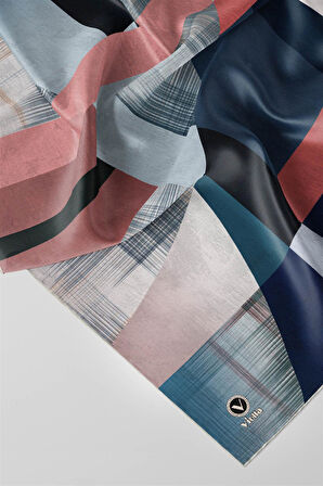 Twill Geometrik Desenli Pudra Renkli 90x90 Eşarp (İpek İçermez) Kenar Dikiş Şekli El Dikişli