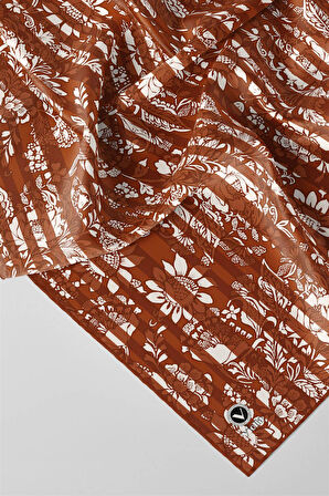 Twill Batik Şal Desenli Taba Renkli 90x90 Eşarp (İpek İçermez) Kenar Dikiş Şekli El Dikişli