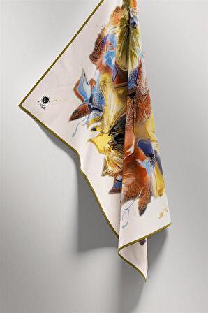 Twill Çiçek Desenli Haki - Turuncu Renkli 90x90 Eşarp (İpek İçermez) Kenar Dikiş Şekli El Dikişli