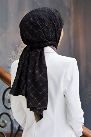 LÜKS MEDİNE İPEĞİ MONOGRAM DESENLİ SİYAH - TAŞ RENKLİ 75X195 KIRIŞMAZ ŞAL MOSS KREP DİKİŞ TİPİ İTALYAN DİKİŞLİ