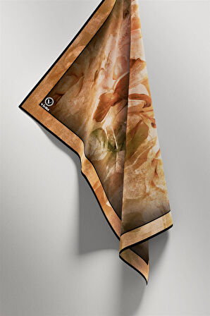 Twill Sulu Boyalı Çiçek Desenli Taba Renkli 90x90 Eşarp (İpek İçermez) Kenar Dikiş Şekli El Dikişli