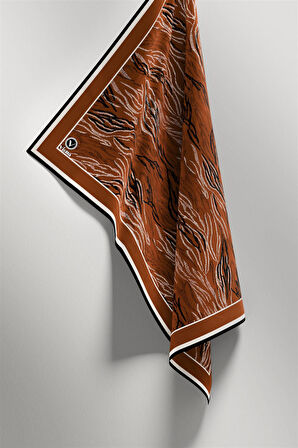 Twill Soyut Çizgi Desenli Taba Renkli 90x90 Eşarp (İpek İçermez) Kenar Dikiş Şekli El Dikişli