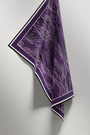 Twill Soyut Çizgi Desenli Mor Renkli 90x90 Eşarp (İpek İçermez) Kenar Dikiş Şekli El Dikişli