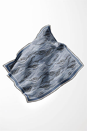 Twill Soyut Çizgi Desenli İndigo Renkli 90x90 Eşarp (İpek İçermez) Kenar Dikiş Şekli El Dikişli