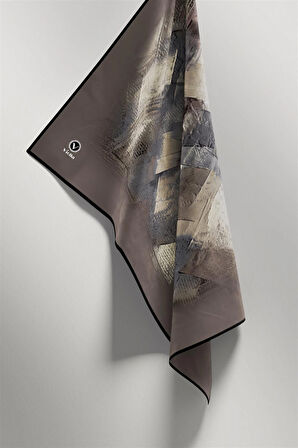 Twill Fırça Efektli Desenli Taş Renkli 90x90 Eşarp (İpek İçermez) Kenar Dikiş Şekli El Dikişli