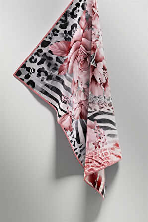 Twill Renkli Şerit Desenli Pudra Renkli 90x90 Eşarp (İpek İçermez) Kenar Dikiş Şekli El Dikişli