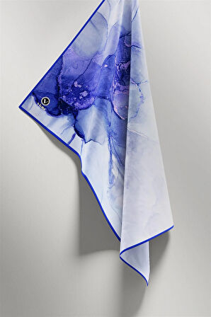 Twill Batik Desenli Saks Renkli 90x90 Eşarp (İpek İçermez) Kenar Dikiş Şekli El Dikişli