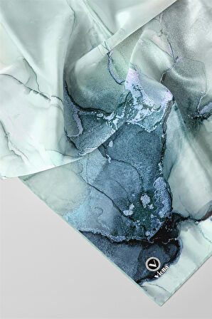 Twill Batik Desenli Mint Yeşili Renkli 90x90 Eşarp (İpek İçermez) Kenar Dikiş Şekli El Dikişli