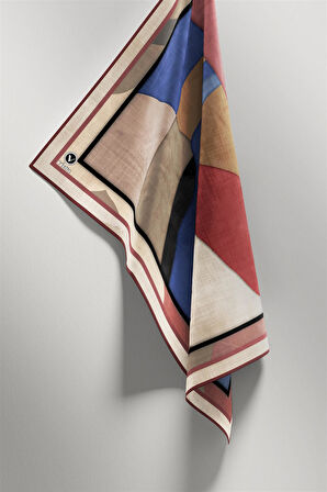 Twill Geometrik Desenli Gül Kurusu Renkli 90x90 Eşarp (İpek İçermez) Kenar Dikiş Şekli El Dikişli
