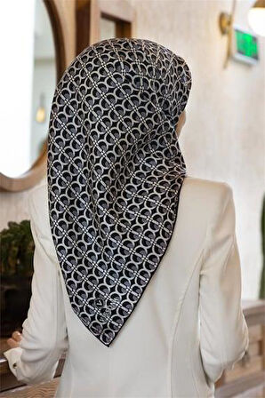 Vissona Tivil İpek Eşarp 60779 - 4 - 0001 - 0029 Siyah Gri Soyut Desen