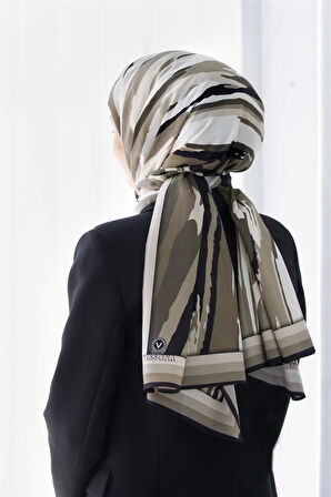 LÜKS MEDİNE İPEĞİ GEOMETRİK DESENLİ TAŞ RENKLİ 75X195 KIRIŞMAZ ŞAL MOSS KREP DİKİŞ TİPİ İTALYAN DİKİŞLİ