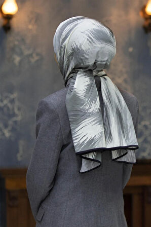 LÜKS MEDİNE İPEĞİ GEOMETRİK DESENLİ GRİ RENKLİ 75X195 KIRIŞMAZ ŞAL MOSS KREP DİKİŞ TİPİ İTALYAN DİKİŞLİ