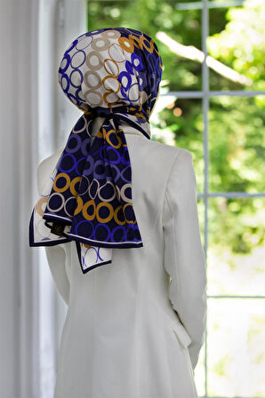 LÜKS MEDİNE İPEĞİ GEOMETRİK DESENLİ LACİVERT RENKLİ 75X195 KIRIŞMAZ ŞAL MOSS KREP DİKİŞ TİPİ İTALYAN DİKİŞLİ