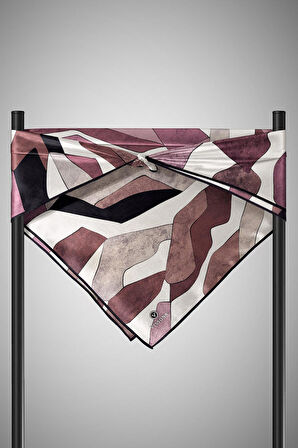 %100 Twill İpek Geometrik Desenli Pudra - Somon Renkli 90x90 Eşarp Dikim Şekli : El Dikişi