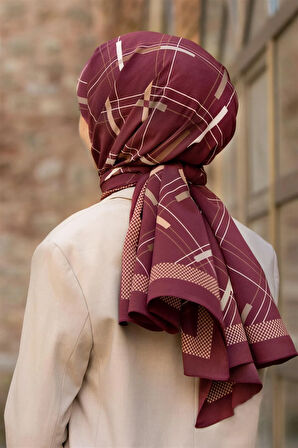 LÜKS MEDİNE İPEĞİ GEOMETRİK DESENLİ BORDO - BEJ RENKLİ 75X195 KIRIŞMAZ ŞAL MOSS KREP DİKİŞ TİPİ İTALYAN DİKİŞLİ