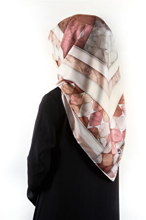 Twill Geometrik Mermer Desenli Somon Renkli 90x90 Eşarp (İpek İçermez) Kenar Dikiş Şekli El Dikişli