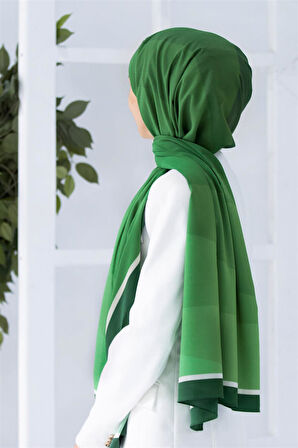 LÜKS MEDİNE İPEĞİ GEOMETRİ DESENLİ ZÜMRÜT YEŞİLİ RENKLİ 75X195 KIRIŞMAZ ŞAL MOSS KREP DİKİŞ TİPİ İTALYAN DİKİŞLİ