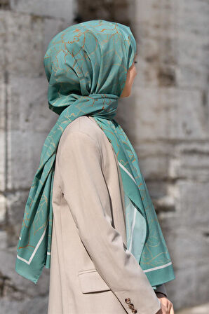 LÜKS MEDİNE İPEĞİ ÇİÇEK DESENLİ MİNT YEŞİLİ RENKLİ 75X195 KIRIŞMAZ ŞAL MOSS KREP DİKİŞ TİPİ İTALYAN DİKİŞLİ