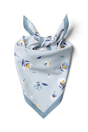 Kadın Çiçek Desenli Bandana 50x50 Açık Mavi DG0157-22 Snz