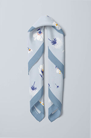 Kadın Çiçek Desenli Bandana 50x50 Açık Mavi DG0157-22 Snz