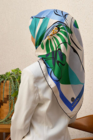 %100 Twill İpek Çiçek Desenli Saks - Zümrüt Yeşili Renkli 90x90 Eşarp Dikim Şekli : El Dikişi