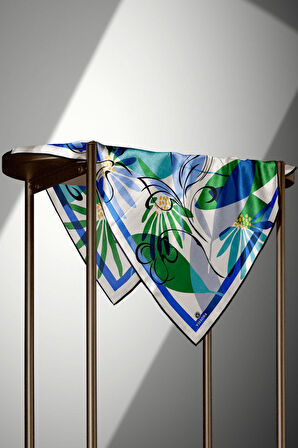 %100 Twill İpek Çiçek Desenli Saks - Zümrüt Yeşili Renkli 90x90 Eşarp Dikim Şekli : El Dikişi