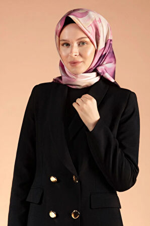 %100 Twill İpek Yaprak Desenli Pembe Renkli 90x90 Eşarp Dikim Şekli : El Dikişi