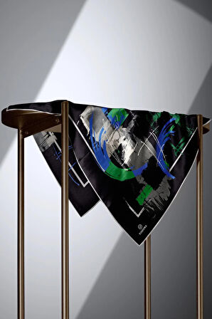 % 57 İPEK % 43 VİSKON Twill İpek Geometrik Desenli Saks - Zümrüt Yeşili Renkli 90x90 Eşarp Dikim Şekli : El Dikişi