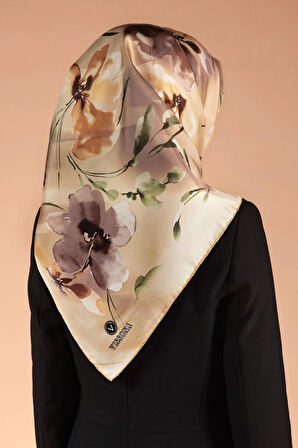 %100 Twill İpek Çiçek Desenli Bej - Sütlü Kahve Renkli 90x90 Dikim Şekli : El Dikişi Eşarp